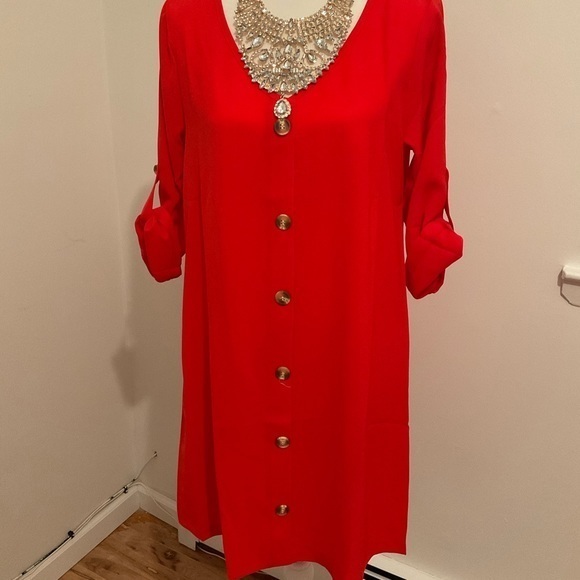 Red half sleeve shirt dress - Picture 3 of 7